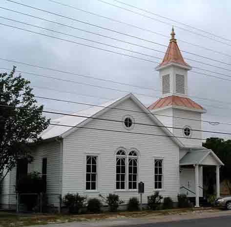 Photo of early day Leander Methodist Church